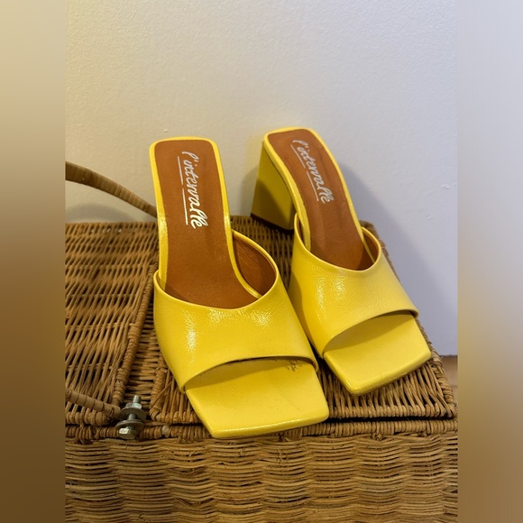 L'INTERVALLE Shoes - L’intervalle Botella Yellow Leather Heels Women's EU 36